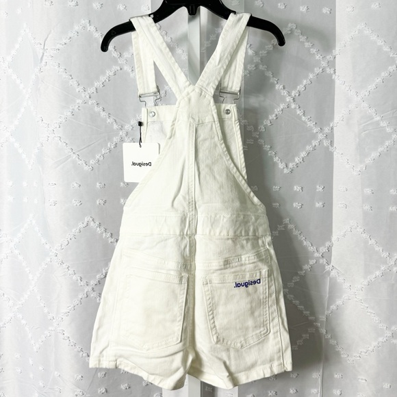#35🎄 388. DESIGUAL white jeans overalls shorts drawn giraffe size 7 - 8 years - Picture 6 of 8